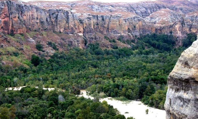 Circuit Makay sud de 10 jours et 09 nuits de Antananarivo à Antananarivo en départ garanti