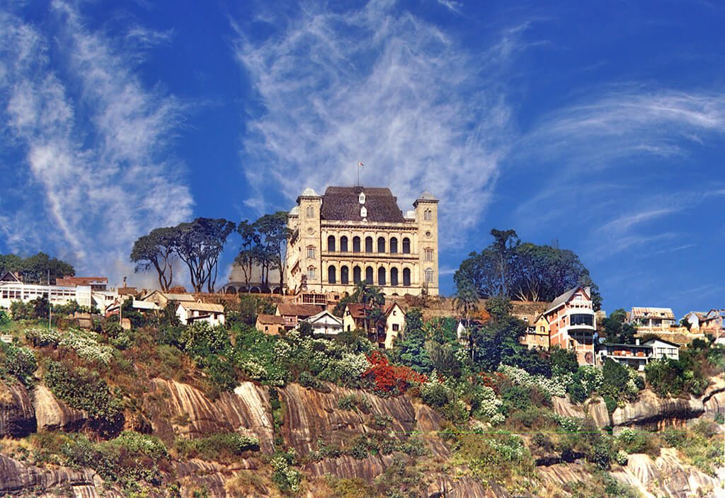 The rova of Manjakamiadana (Queen's palace)