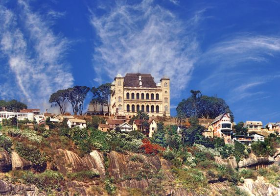Madagascar Touring